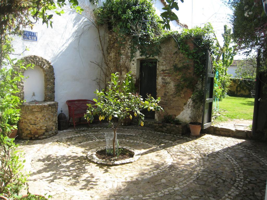 Posada Del Castano Hotel Castano de Robledo Екстериор снимка