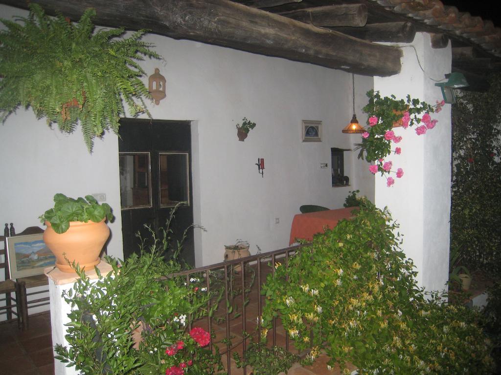 Posada Del Castano Hotel Castano de Robledo Екстериор снимка